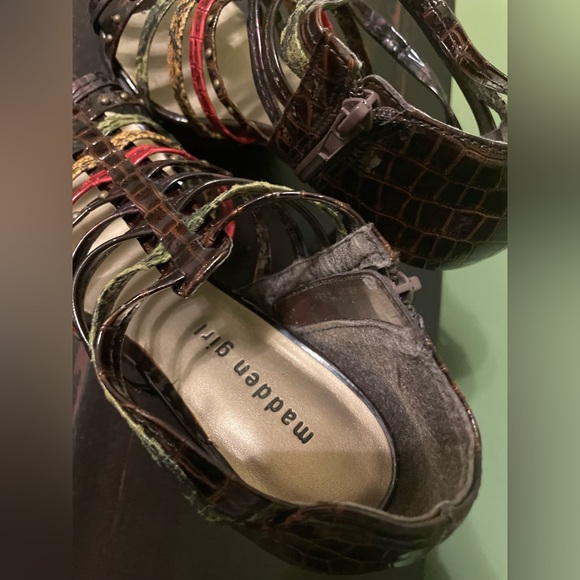 Madden Girl Kickoff Platform Open-toe Gladiator Strappy Sandal Brown Wm size 7.5 - Picture 5 of 9